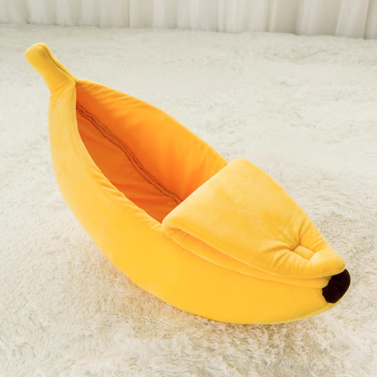 Auskie Banana Cave Pet Bed - Image 6