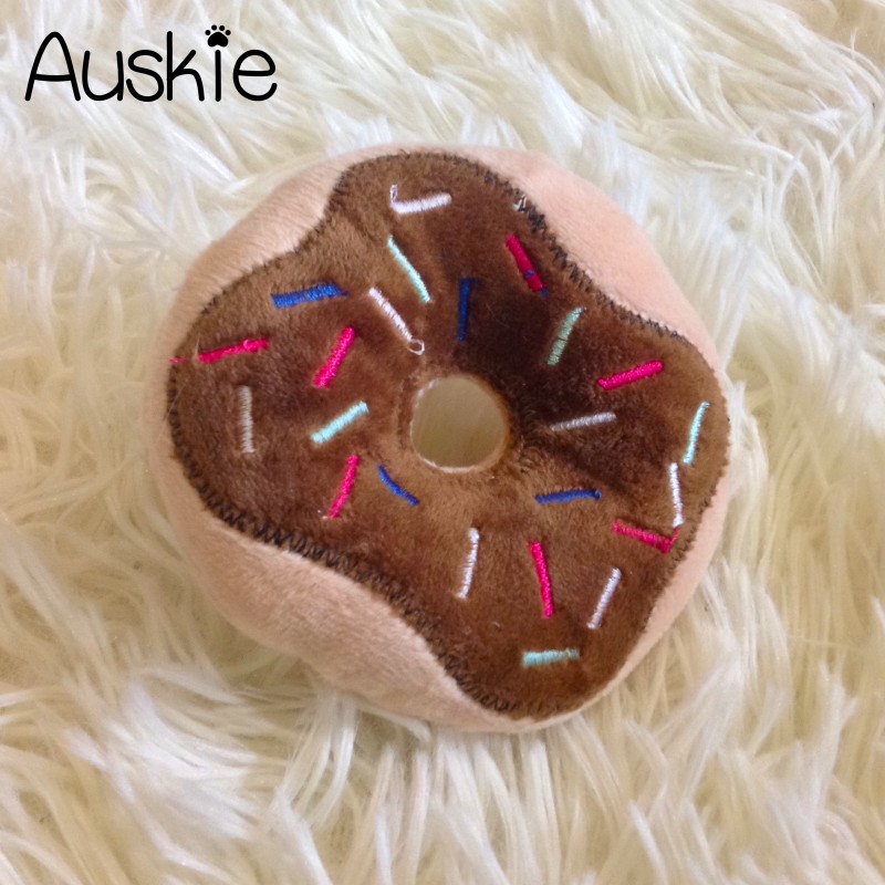 Auskie Barkery Purstry Bread Squeaky Pet Plush - Image 3