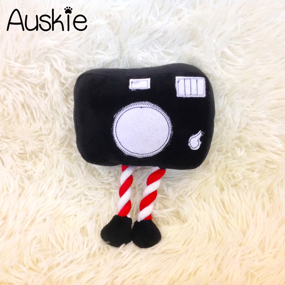 Auskie Chilllax Pal Squeaky Pet Plush - Image 3