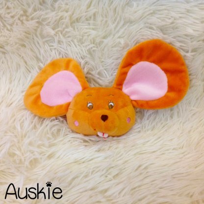 Auskie Heads-on Pal Squeaky Pet Plush - Image 3