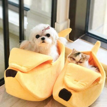 Auskie Banana Cave Pet Bed - Image 11
