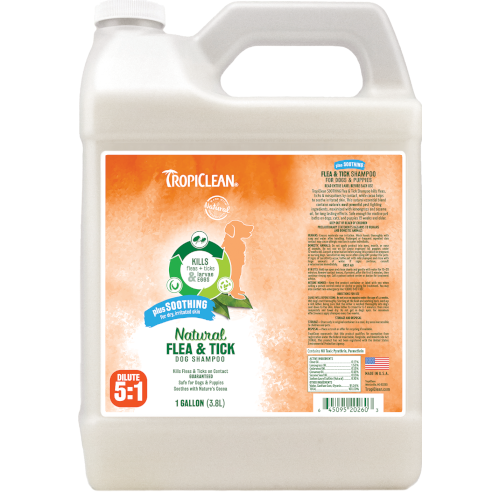 Tropiclean Natural Soothing Flea & Tick Dog Shampoo (2 Sizes) - Image 2